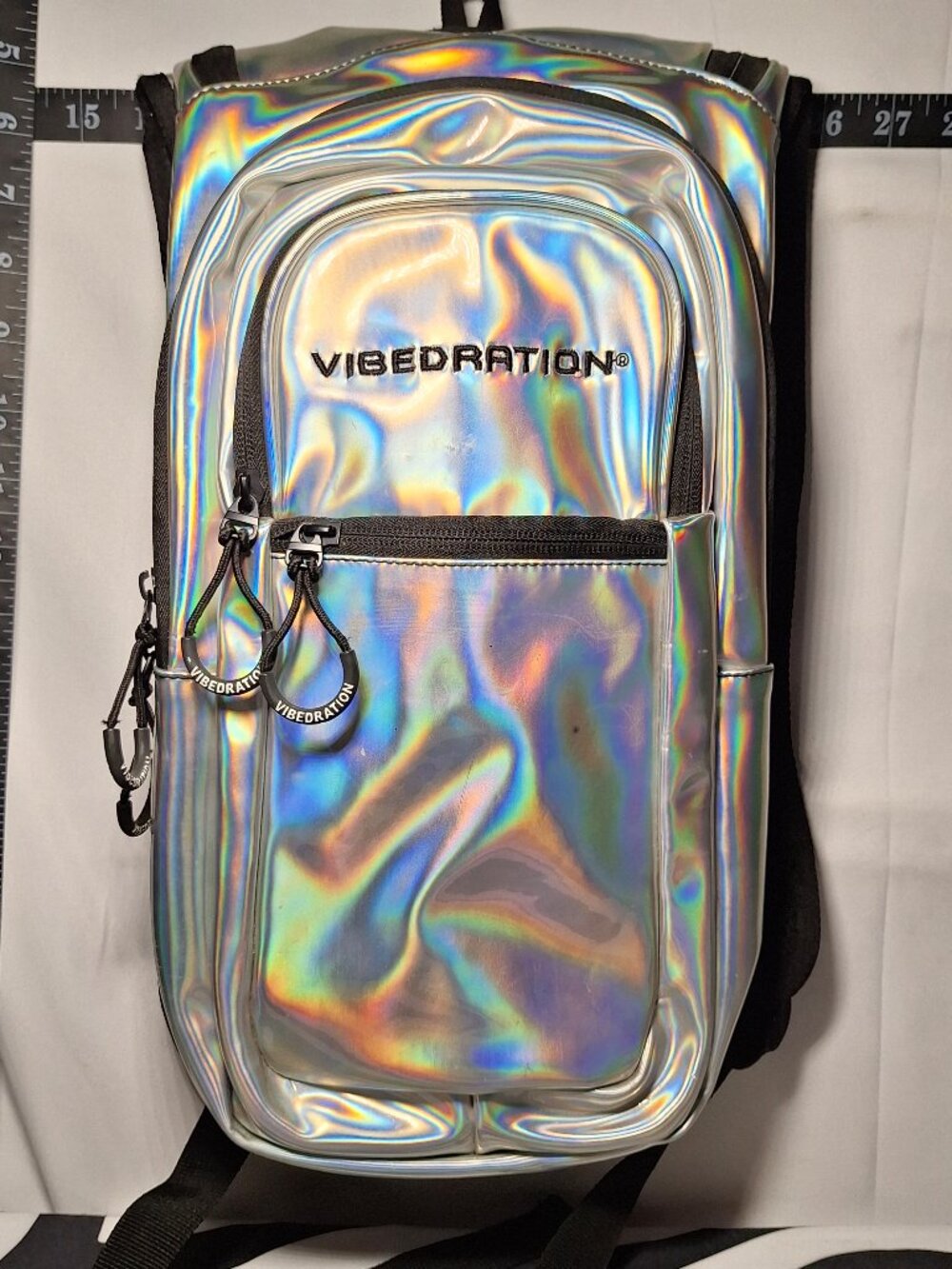 Vibedration Hydration Backpack w/o bladder - Holographic - Silver - Used